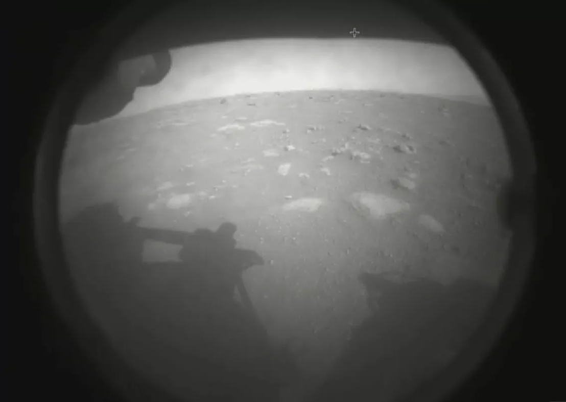 El rover Perseverance de la NASA aterriza en Marte para buscar signos de vida antigua