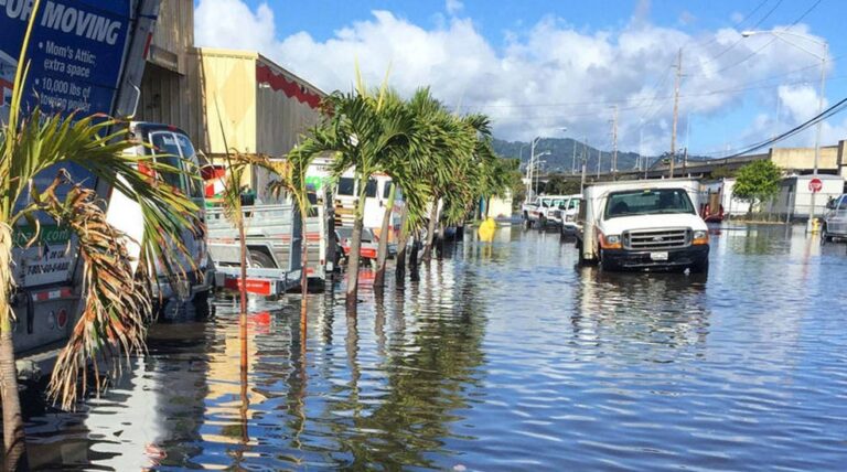 Un «bamboleo» en la órbita lunar causaría inundaciones récord en la década del 2030, según estudio