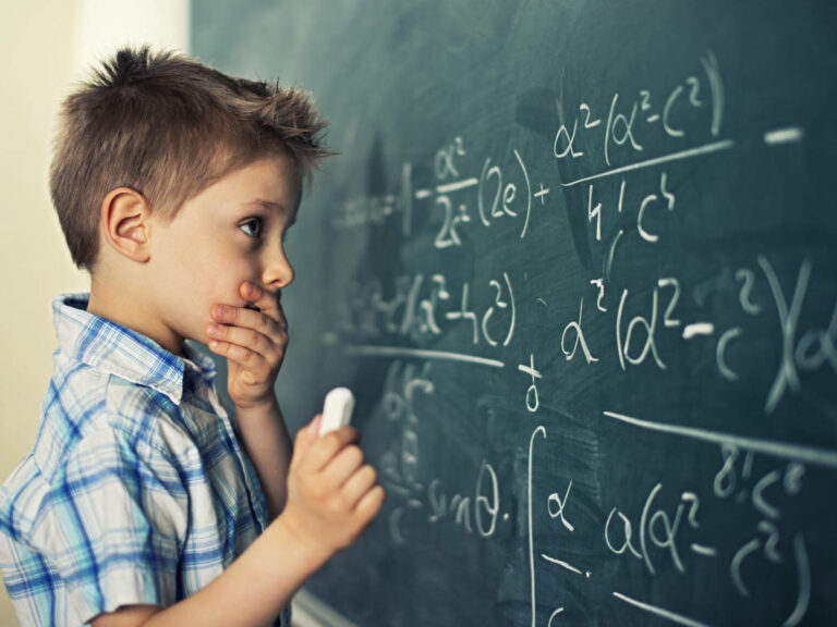 ¿No eres bueno en matemáticas? Podría deberse a unas moléculas químicas en el cerebro