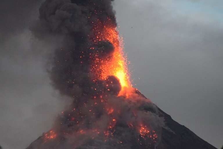 Las erupciones volcánicas podrían haber provocado las primeras «bocanadas» de oxígeno en nuestra atmósfera