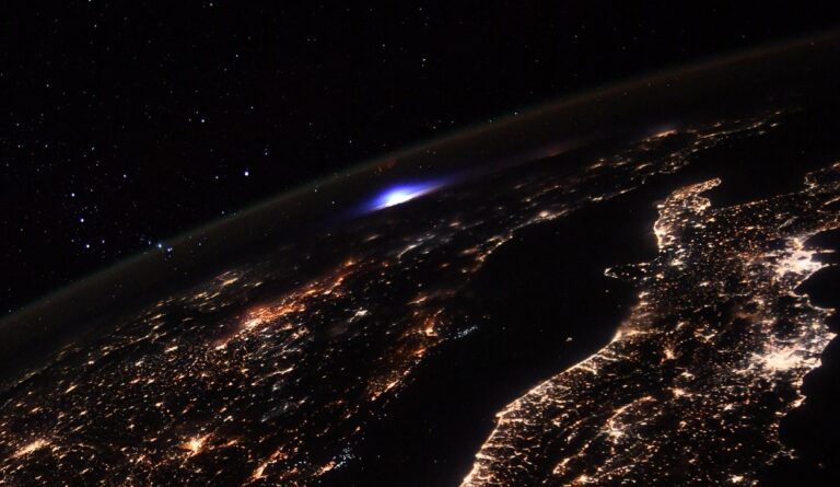 Astronauta Pesquet logra fotografiar un extraño fenómeno atmosférico desde la ISS