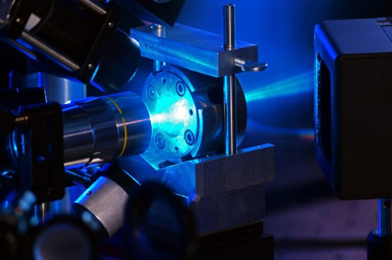 Investigadores descubren el “Hielo-VIIt”, una nueva y extraña fase tetragonal del hielo de agua 