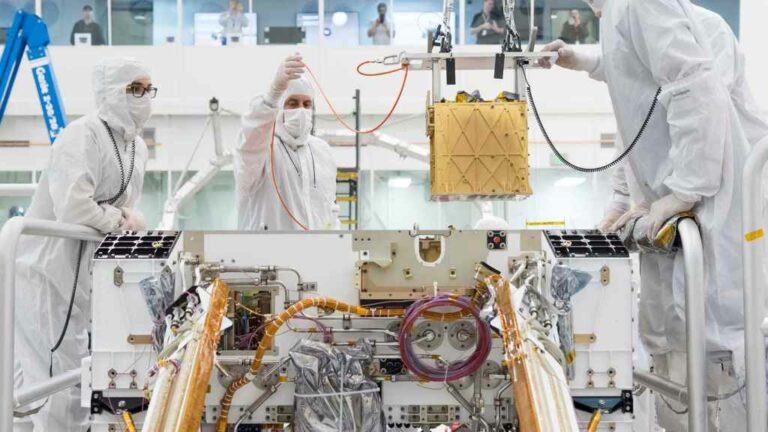 Un dispositivo del tamaño de una lonchera es capaz de producir oxígeno en Marte
