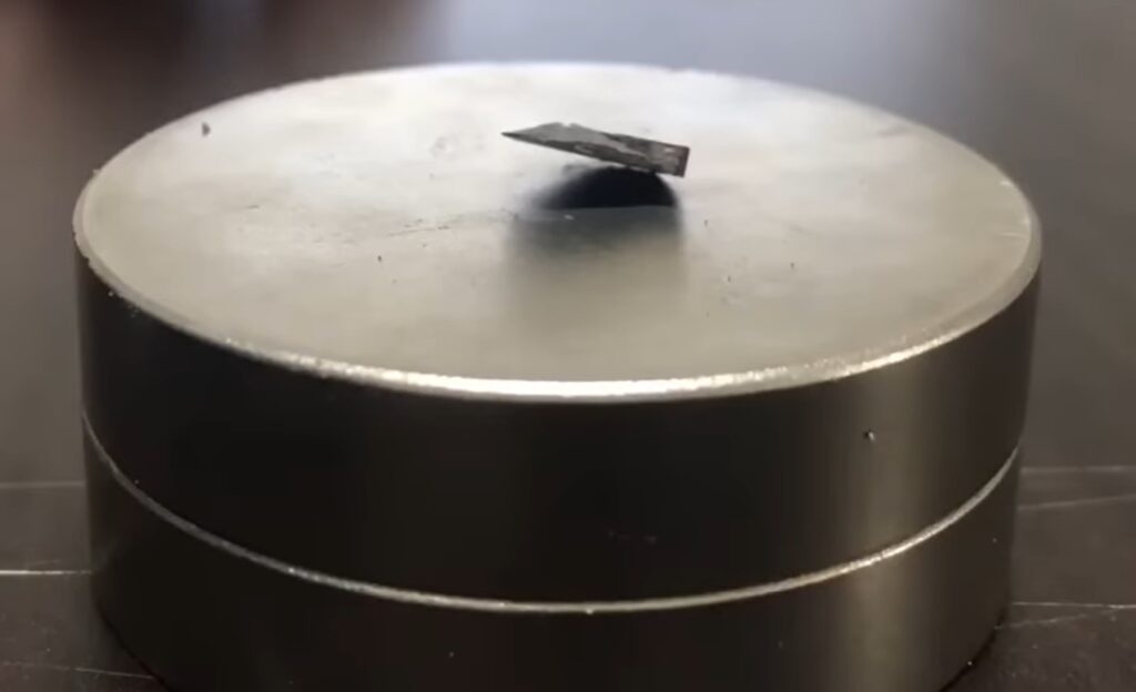 superconductor