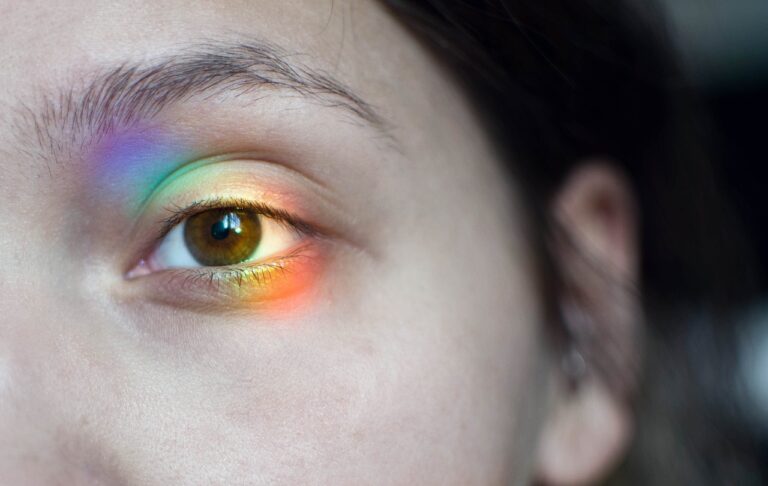 El olor puede cambiar la forma en la percibimos los colores, sugiere nuevo experimento