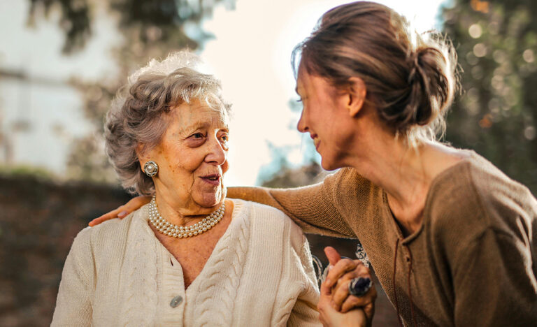 Estudio revela un punto de inflexión cuando el envejecimiento del cuerpo se acelera