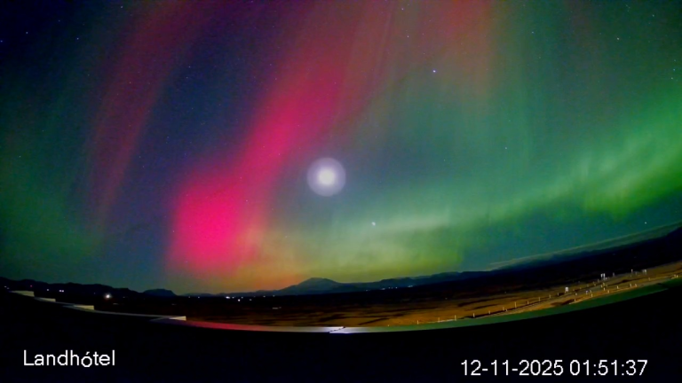 Tres gigantescas erupciones solares llegaron a la Tierra provocando auroras boreales en varias partes del planeta