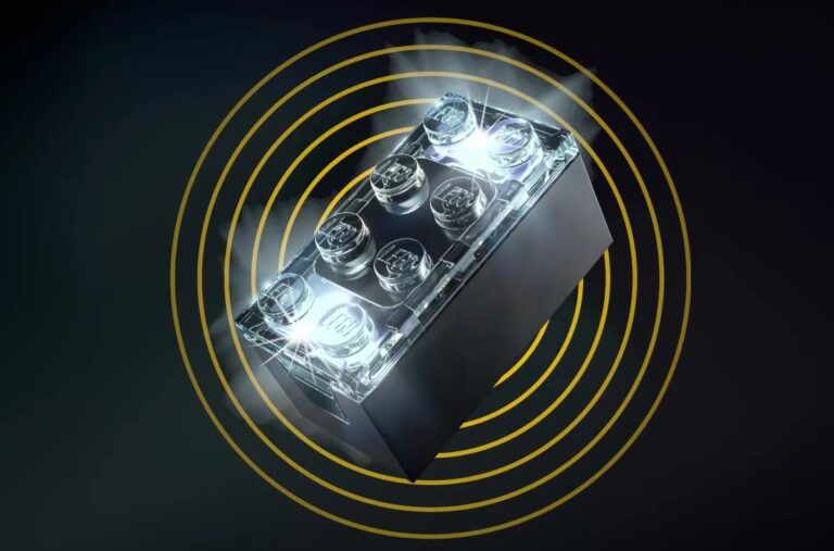 Lego presenta piezas «inteligentes» Smart Brick