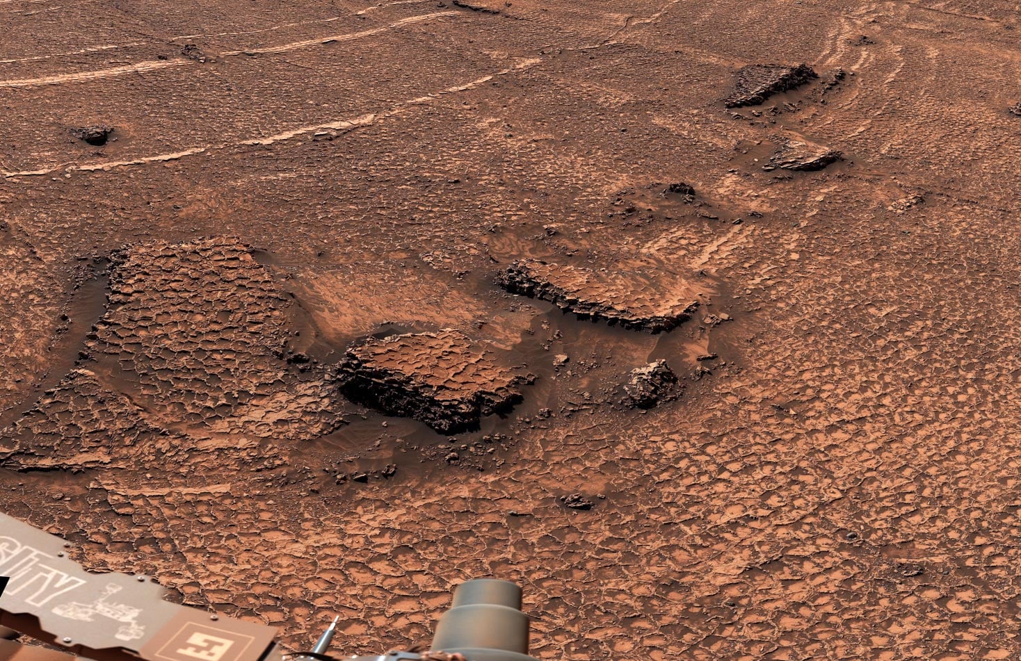 NASA encuentra extrañas figuras geométricas extendidas por Marte